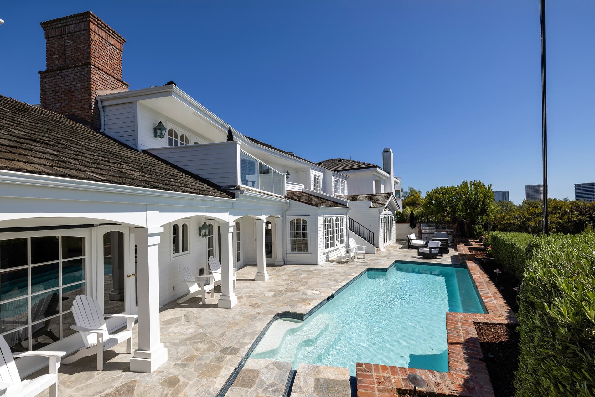 8 Rockingham Drive